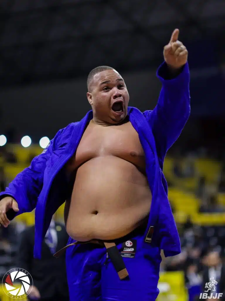Thierry Felipe fará estreia na faixa-preta no Crown 2026 da IBJJF 1 Thierry Felipe fará sua estreia na faixa-preta durante o Crown 2026 da IBJJF. Foto: Divulgação/IBJJF.