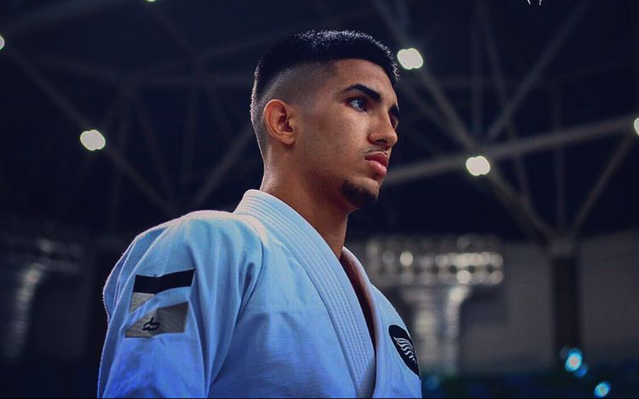 Jhonathan Marques VF Comunica Jhonathan Marques explica saída da Dream Art: “Não estava me sentindo bem”