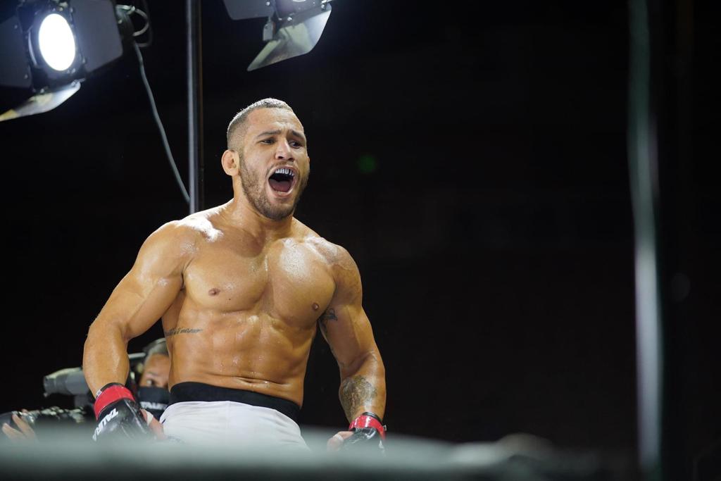 Faixa-marrom, revelação da ATT quer impressionar no MMA em 2022 1 Paulo lutador de MMA VF Comunica Faixa-marrom, revelação da ATT quer impressionar no MMA em 2022