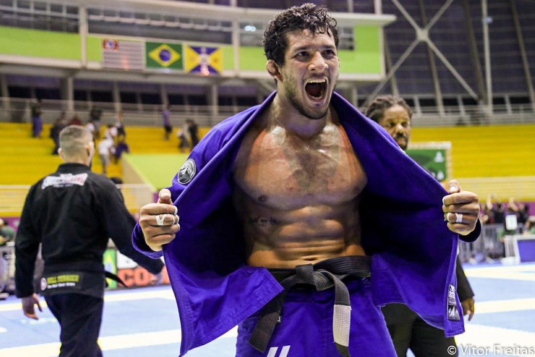 Lucas Hulk VF Comunica LUCAS HULK: "QUERO ENCARAR O MICA" NO BJJ STARS 8