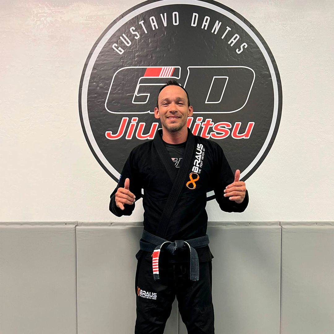 GD VF Comunica Jiu-Jitsu Tribe and Braus launch gi to help social projects