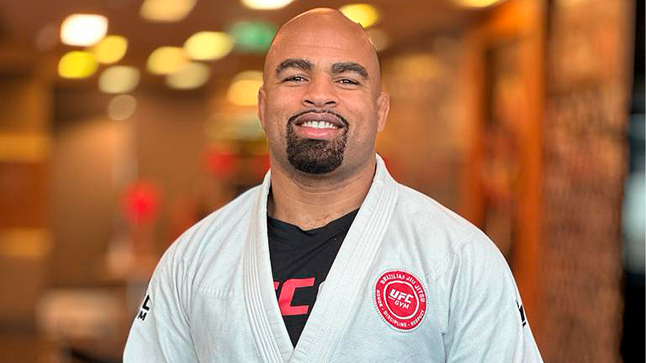 Raphael Barbosa VF Comunica Jiu-Jitsu Black Belt talks about the sport's evolution and highlights Gordon Ryan