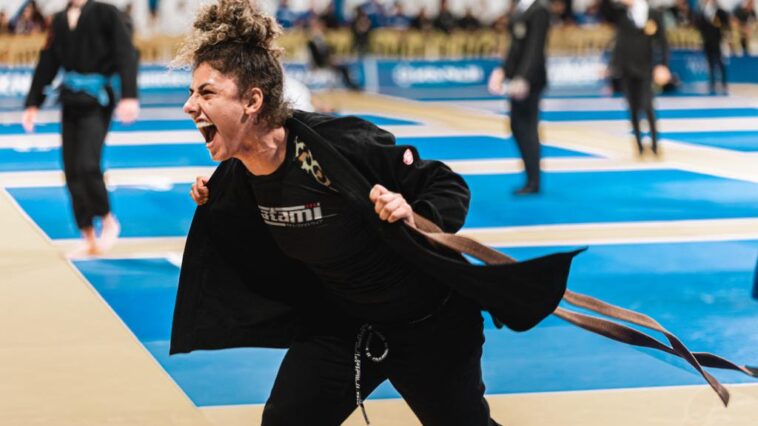 KAUANE VF Comunica Após brilhar no Mundial, Kauane Ramos projeta “fazer barulho” na elite do esporte