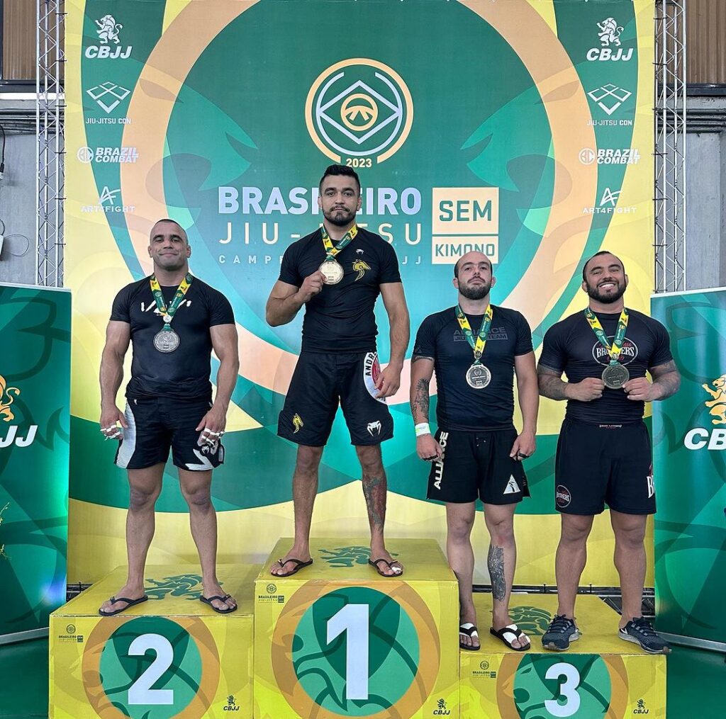 Snapinsta.app 380266781 18390795505009410 8113520631783657372 n 1080 VF Comunica André Sergipano celebra ouro no Brasileiro Nogi e confirma retorno ao UFC
