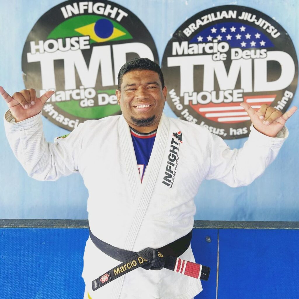 Marcio de Deus na TMD House. Foto: Reprodução/Instagram