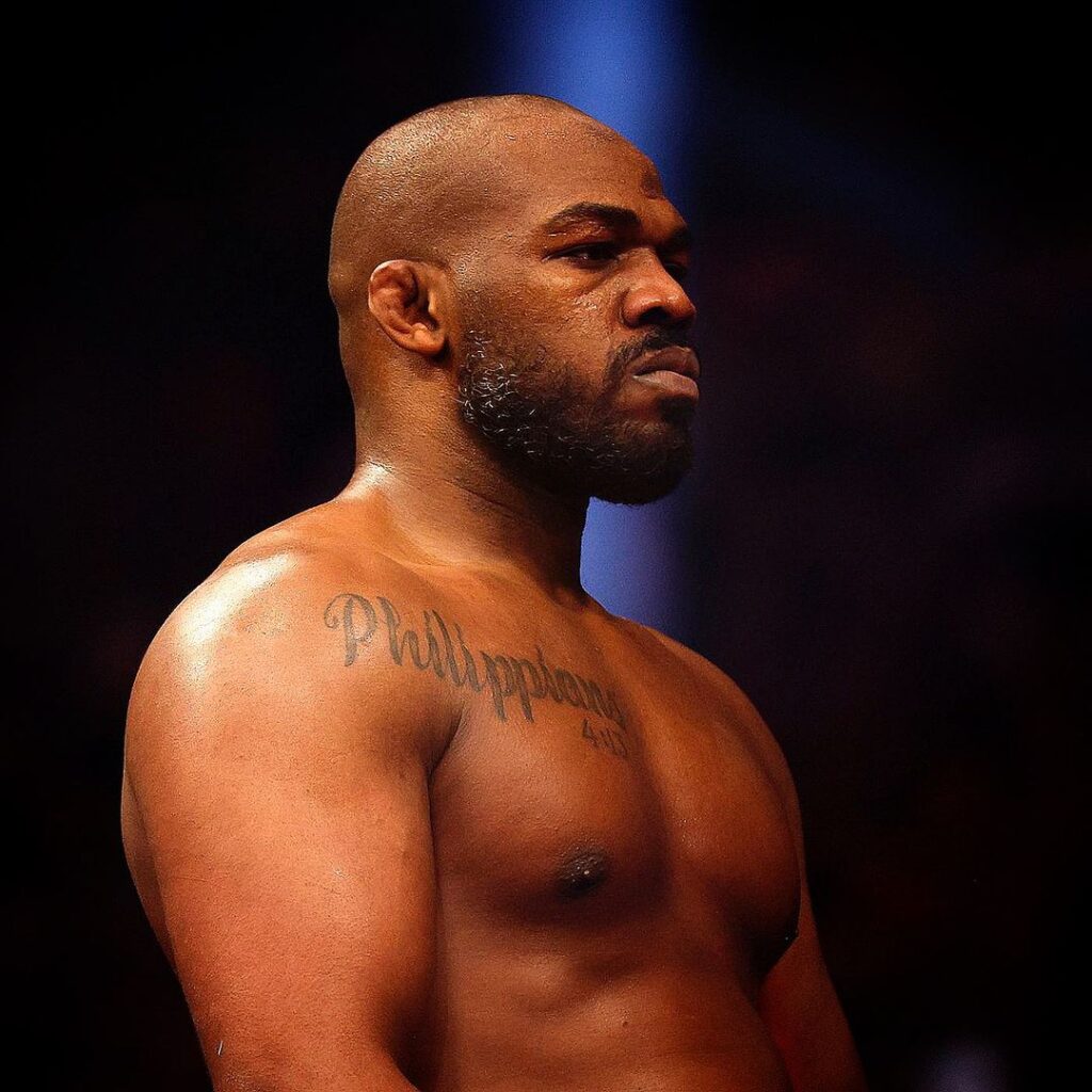 Jon Jones está fora do UFC 295. Foto: Divulgação/UFC