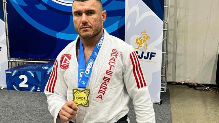 Ulpiano voltou a competir em 2022 após cinco anos afastado dos campeonatos. Foto: Reprodução/Instagram