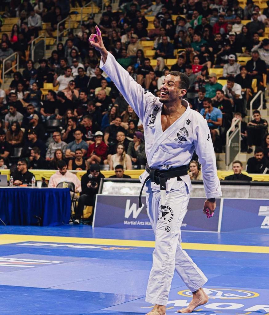 O tricampeão mundial Erich Munis está confirmado no BJJ Pro. Foto: Divulgação/IBJJF