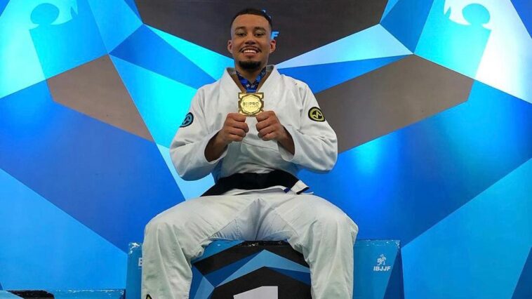 Erich Munis conquistou o ouro no pesadíssimo do BJJ Pro. Foto: Divulgação/CBJJ