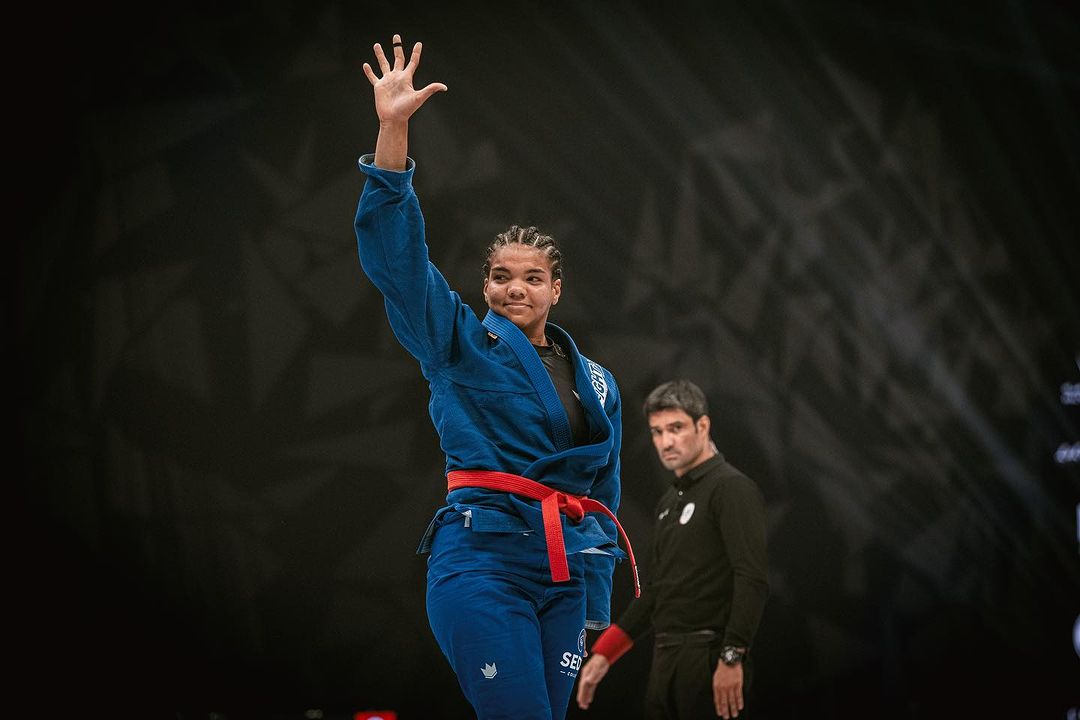 Finais do Abu Dhabi World Pro tem surpresas e campeões inéditos 3 Gabi Pessanha reinou no World Pro. Foto: Divulgação/AJP