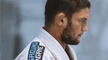 Claudio Calasans é pentacampeão mundial do World Pro no adulto faixa-preta. Foto: Ground Game