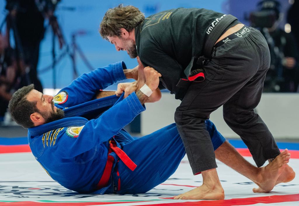 Os masters agitaram o World Pro com um Jiu-Jitsu de alto nível. Foto: Divulgação/UAEJJF