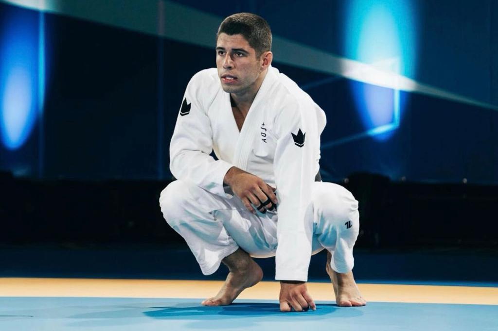 Veja os possíveis monarcas do Jiu-Jitsu em ação no The Crown 3 Tainan Dalpra está confirmado no The Crown. Foto: Gabriel Mendes e Beatriz Lina