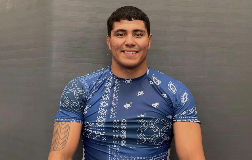 Victor Hugo e Big Dan se enfrentam no UFC Fight Pass Invitational 5. Foto: Reprodução