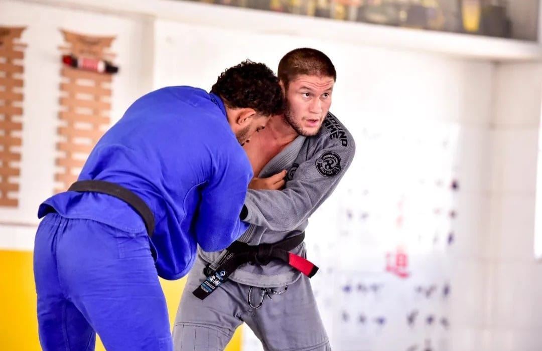 Claudio Calasans é um bom exemplo de quando se fala lutar em alto nível no Jiu-Jitsu e no Judô