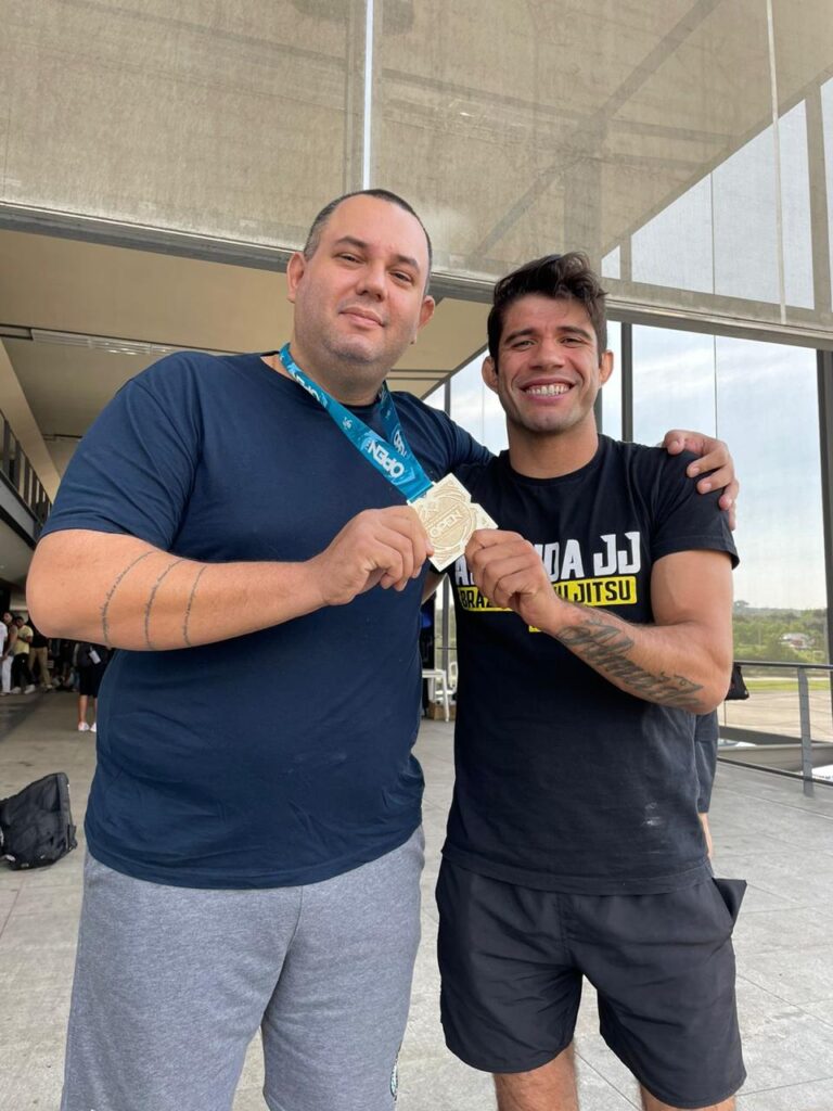 Itallo Vilardo: "Treino dura, luta fácil" é o maior mito acerca do treinamento de atletas de Jiu-Jitsu 1 WhatsApp Image 2024 02 06 at 13.01.07 VF Comunica Itallo Vilardo: "Treino dura, luta fácil" é o maior mito acerca do treinamento de atletas de Jiu-Jitsu