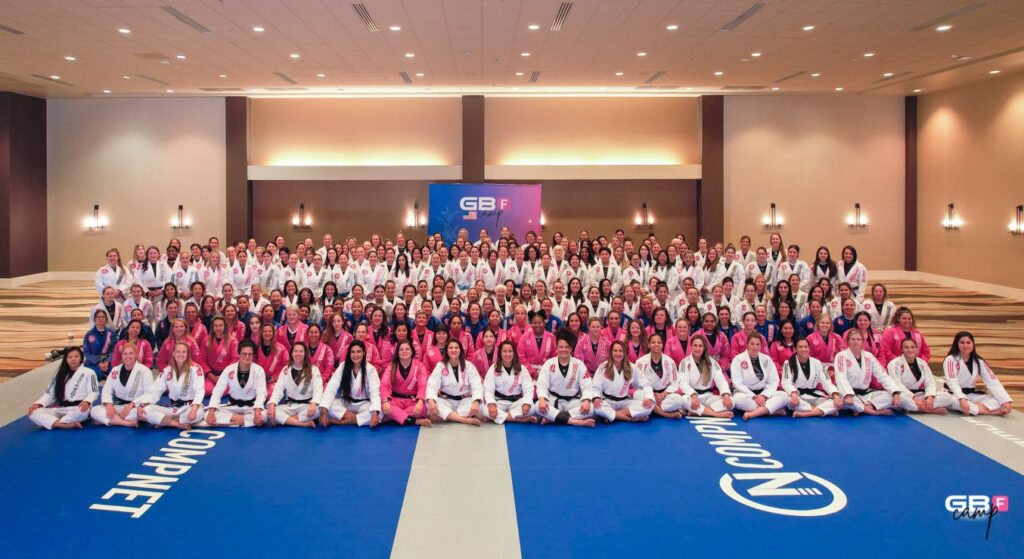 Nika Schwinden comenta sucesso do GBF Camp no Arizona: "Ver acontecendo na prática é inenarrável" 1 Nika Schwinden
