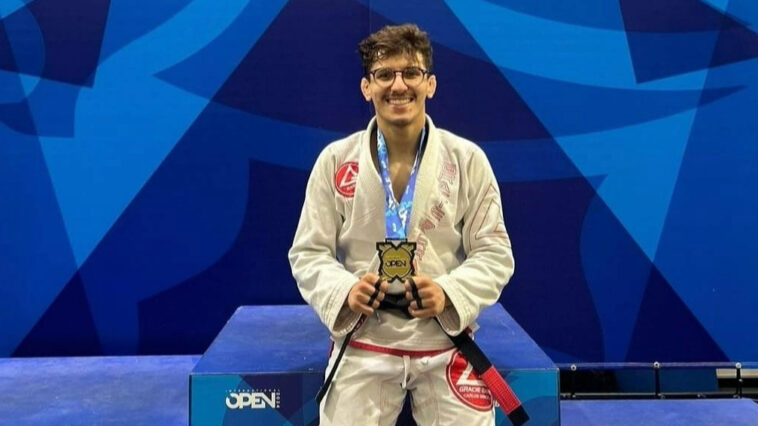 WhatsApp Image 2024 03 08 at 11.29.21 VF Comunica Lucas Castro, from GB Chandler, leaves the comfort zone to stand out at the IBJJF Pans