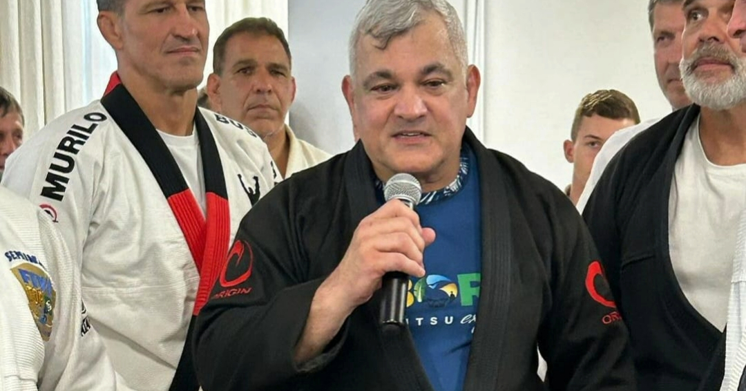 WhatsApp Image 2024 03 18 at 17.37.19 VF Comunica Mestre Ricardo Libório é graduado com a faixa-coral de Jiu-Jitsu