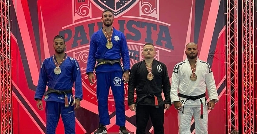 WhatsApp Image 2024 03 25 at 13.34.51 VF Comunica Torneio Paulista da CBJJE revela boas disputas de Jiu-Jitsu nas finais do faixa-preta adulto