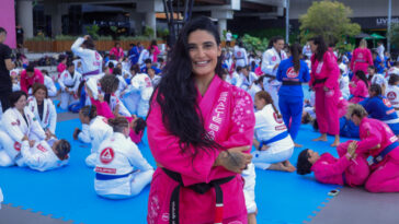 IMG 5398 1 VF Comunica Nika Schwinden leva comitiva de mais de 80 pessoas para prestigiar o BJJ Stars 12