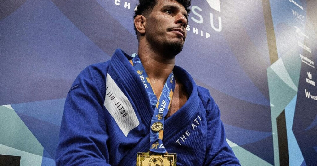 Gutemberg Pereira venceu o absoluto do Pan de Jiu-Jitsu da IBJJF, em 2024. Foto: Guilherme Mendes