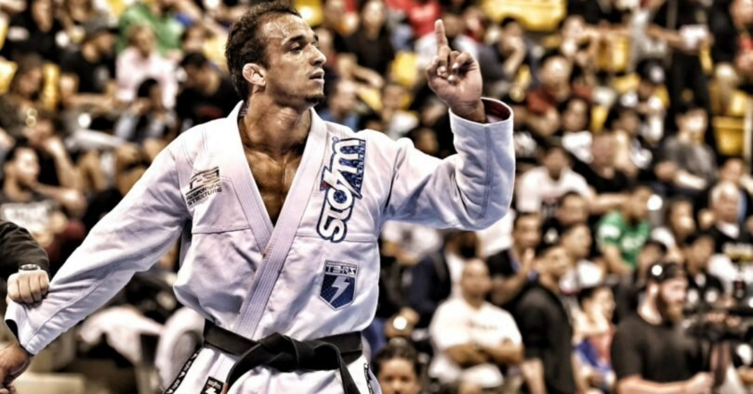 Barral Kitt Canaria 1 VF Comunica Romulo Barral, lenda do Jiu-Jitsu, relembra primeiro título Mundial da IBJJF