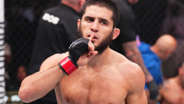 IslamXUFC 1 VF Comunica Islam Makhachev, atual campeão dos leves do UFC, diz que Poirier vai perder se tentar a guilhotina