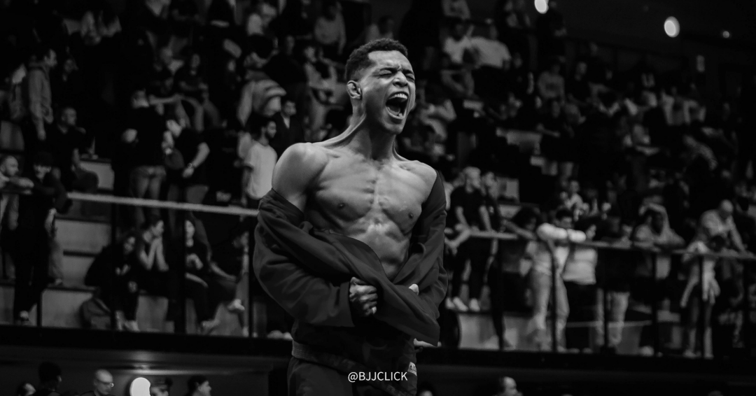 WhatsApp Image 2024 05 29 at 15.34.41 VF Comunica Faixa-marrom destaque entre os médios quer ouro no Mundial 2024