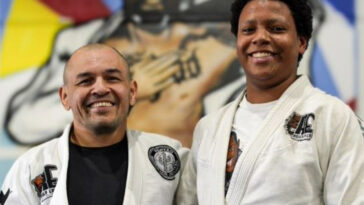 TKZ05652 1 VF Comunica Roney Edler talks about the difficulties he overcome before his success in the USA