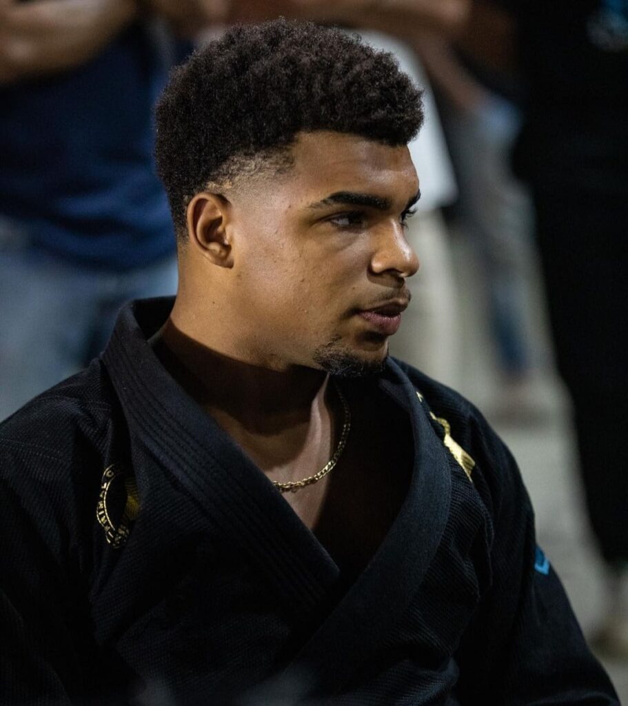 Jansen Gomes fez novas investidas no Mundial da temporara - subiu para o meio-pesado e ingressou no absoluto.