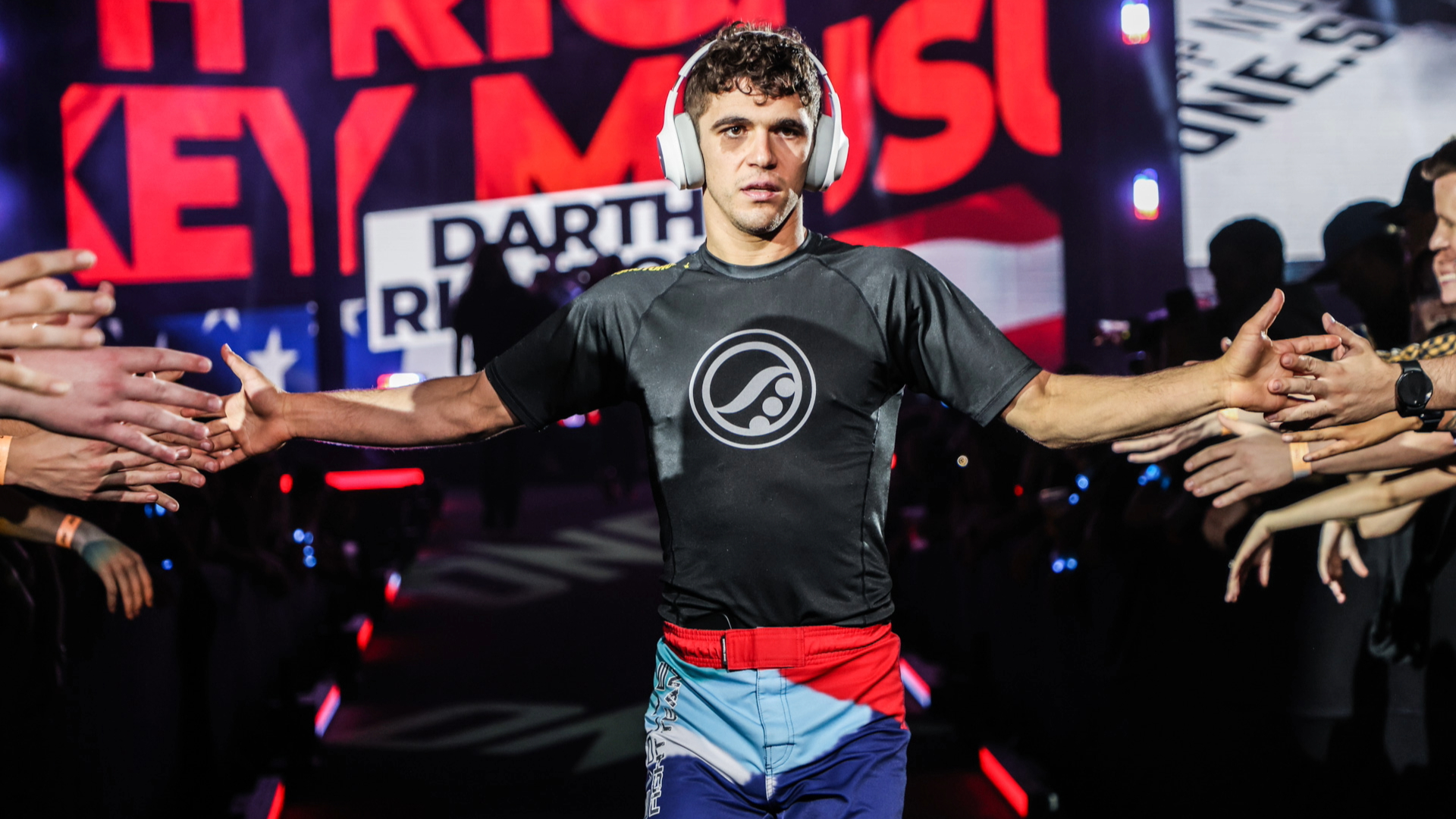 Mikey Musumeci Osamah Almarwai ONE Fight Night 10 47 VF Comunica Mikey Musumeci, contratado pelo UFC, se retrata com fãs brasileiros