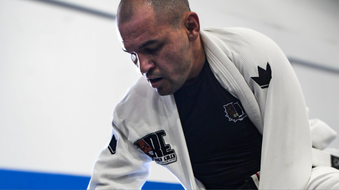 TKZ04859 1 VF Comunica Empresário e professor nos Estados Unidos, Roney Edler trabalha para mudar vidas através do esporte