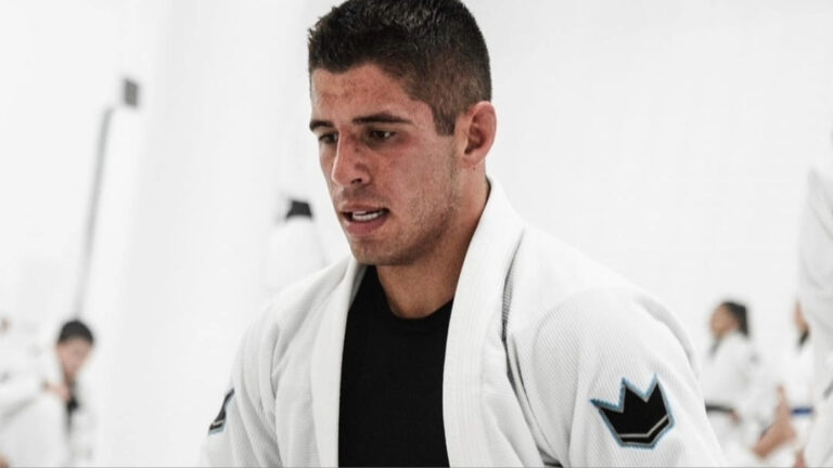 The Crown: Tainan Dalpra quer defender reinado com Jiu-Jitsu mais completo 5 WhatsApp Image 2024 11 17 at 13.06.48 VF Comunica The Crown: Tainan Dalpra quer defender reinado com Jiu-Jitsu mais completo