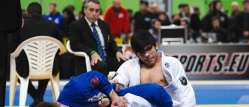 Mikey Musumeci em duelo contra Diego Pato de kimono, no Europeu 2020. Foto: VF Comunica