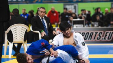 Mikey Musumeci em duelo contra Diego Pato de kimono, no Europeu 2020. Foto: VF Comunica
