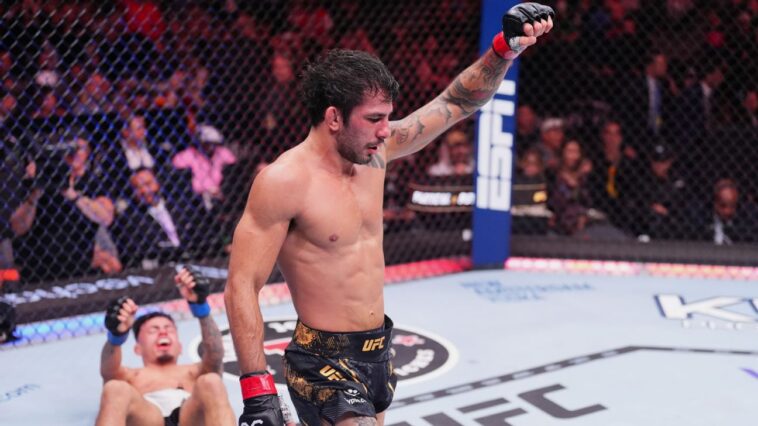 Pantoja, campeão dos moscas, sugere revanche contra o neozelandês Kai Kara-France, quarto no ranking