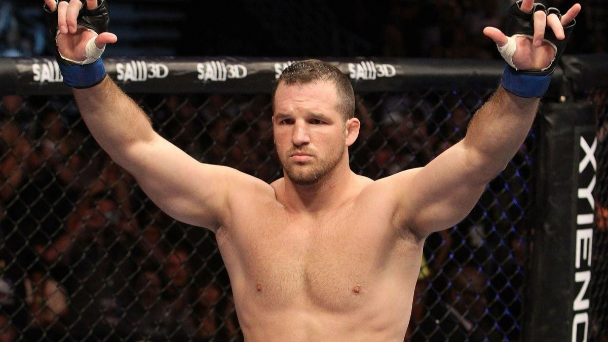 MattJoshHedges 1 VF Comunica Matt Hamill, único lutador que venceu Jon Jones no MMA, escuta pela primeira vez em mais de 40 anos