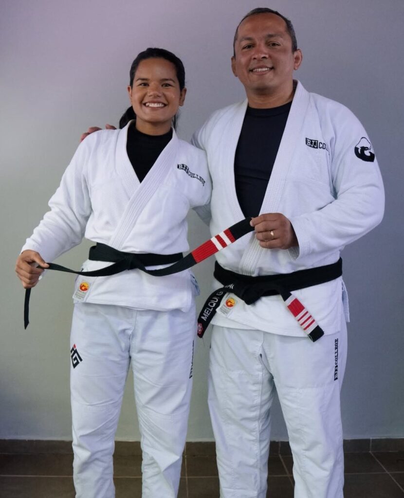 Franciele Nascimento, faixa-preta de Melqui Galvão, retorna ao MMA com planos de se consolidar 3 Lutadora manauara recebe o segundo grau na faixa-preta pelas mãos do professor Melqui Galvão.