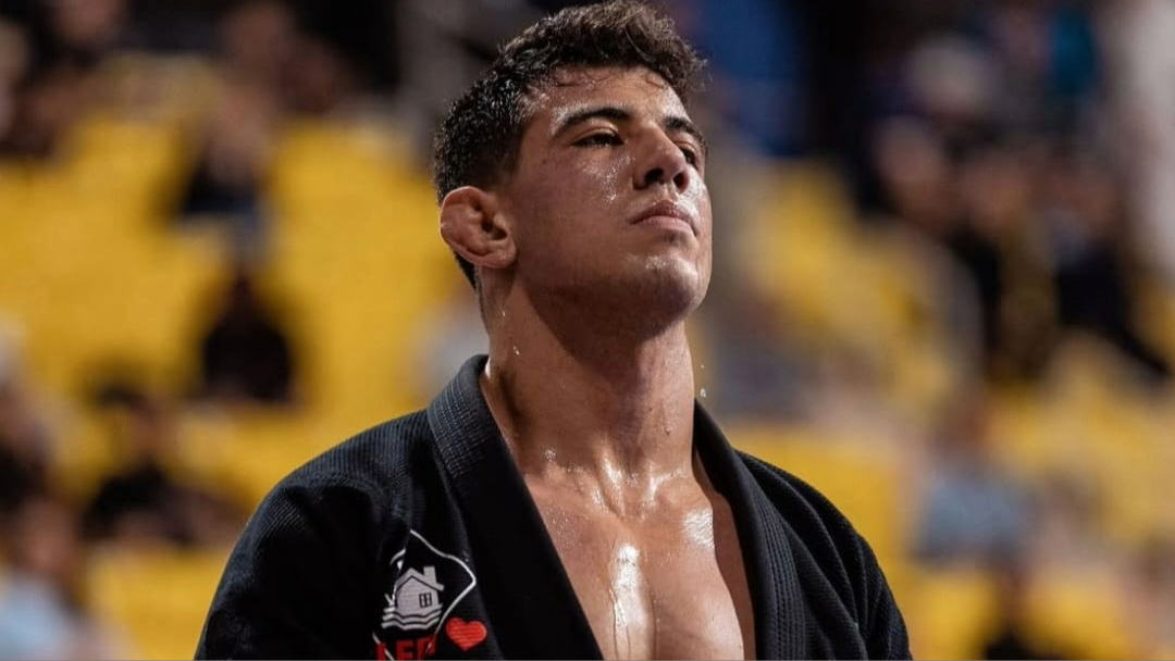 WhatsApp Image 2025 01 16 at 16.35.32 VF Comunica Robson 'NoBrake', campeão mundial, relembra conduta heroica durante as enchentes no Rio Grande do Sul