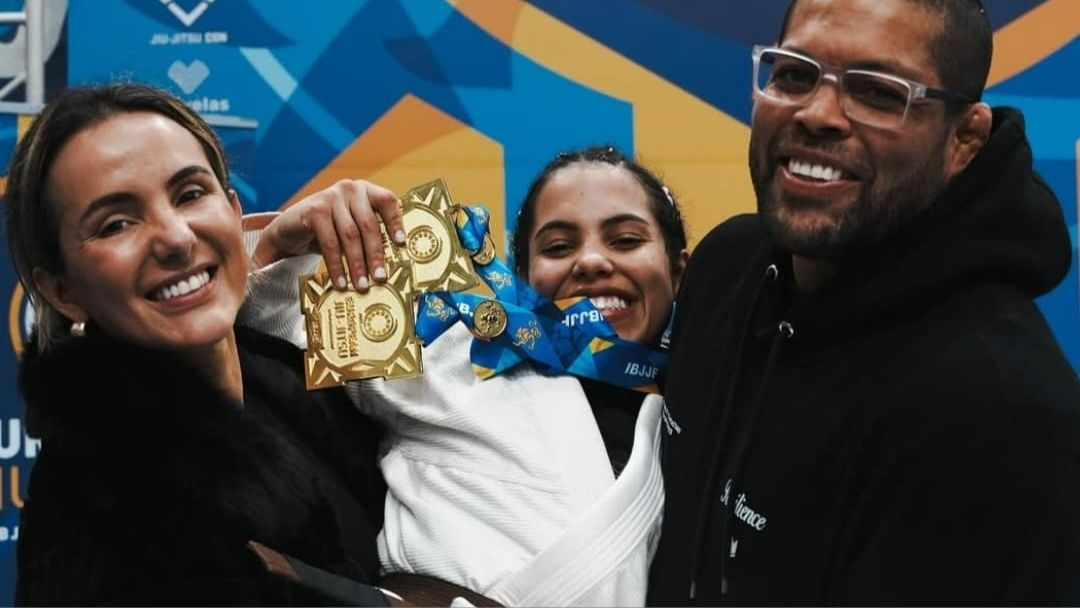 WhatsApp Image 2025 02 05 at 16.27.40 1 VF Comunica Quem é Sarah Galvão? Saiba mais sobre o fenômeno com estreia marcada no WNO