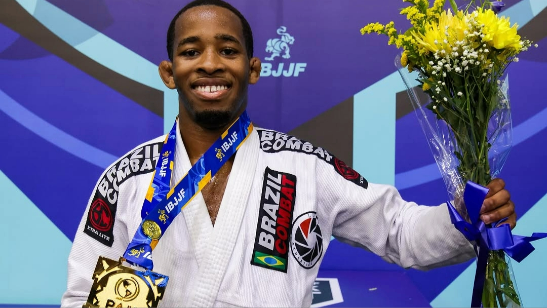 486294393 18135512536394952 4880511779503080947 n 1 VF Comunica Quem é Rerisson Gabriel? Faixa-preta da Alliance Rio foi campeão dos penas no Pan de Jiu-Jitsu