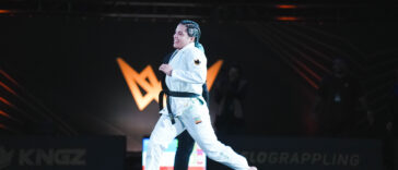 Sarah Galvão finalizou uma de três e conquistou o título do The Crown da IBJJF