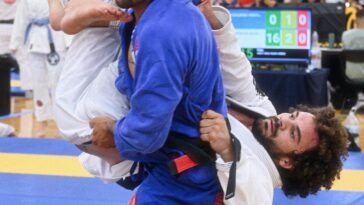 Rafael Silveira e sua omoplata letal no Jiu-Jitsu