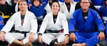 Os criadores da Seeds13, no Texas. Diego, Roniel e Victoria são faixas-pretas de iu-Jitsu
