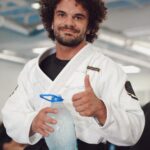 Rafael Silveira é faixa-preta de Jiu-Jitsu e uma das estrelas da nova geração da Atos