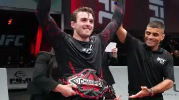 Andrew Tackett manteve o cinturão do UFC BJJ