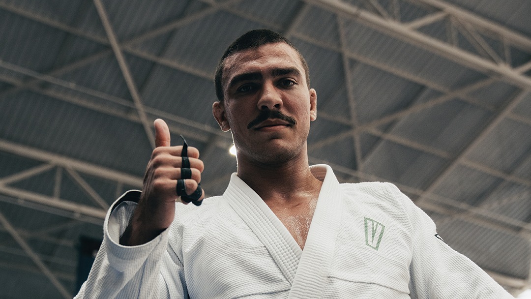 Davi Vetoraci confirmed at heavyweight for the 2026 Crown; Gustavo Batista is out with an injury