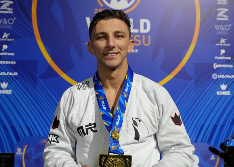 rafael gamba crown 2026 entrevista capa VF Comunica Rafael Gamba sobre a chave do Crown 2026: “Não é um super-herói contra um ser humano”